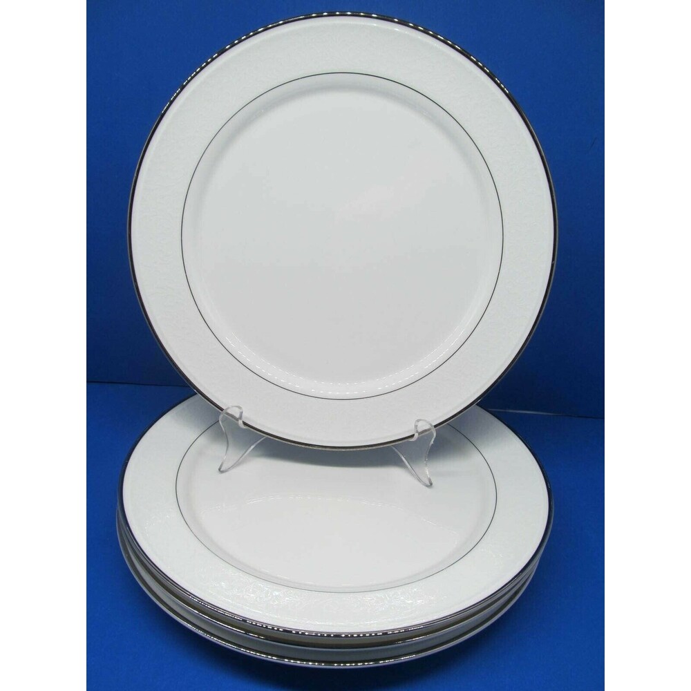 Mikasa Rochelle Bone China 10 1/2" Dinner Plates Bundle of 4